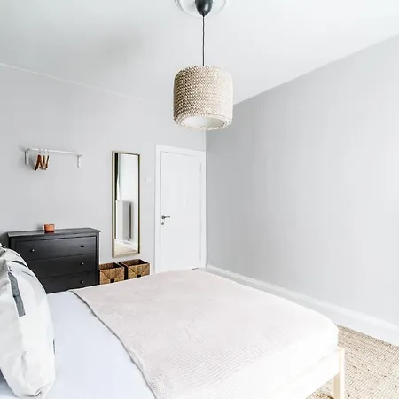 Chic Central Flat W Balcony Near Metro In Sisli * Istanbul
