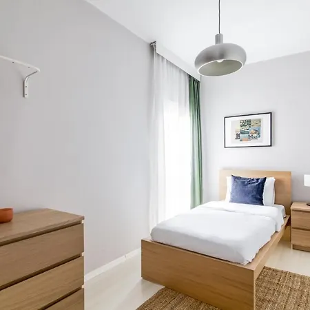 Chic Central Flat W Balcony Near Metro In Sisli Apartment Istanbul
