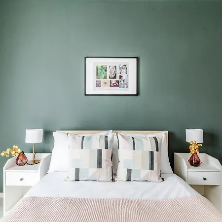 Chic Central Flat W Balcony Near Metro In Sisli * Istanbul